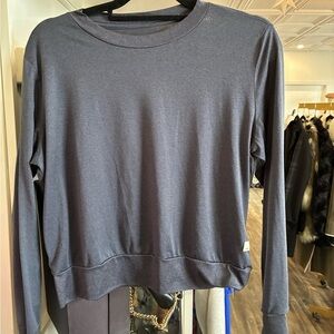Vuori Daydream Crew top size L